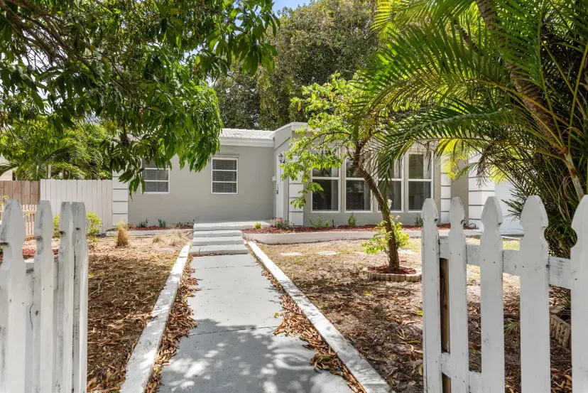 Picture of 518 39Th Street, West Palm Beach FL 33407