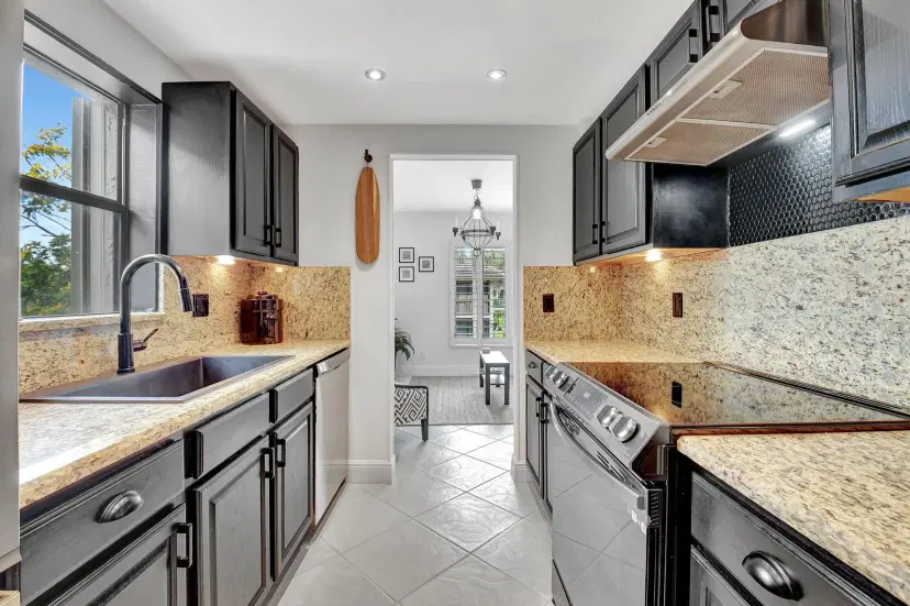 Picture of 149 NW 70Th Street 106C, Boca Raton, FL 33487