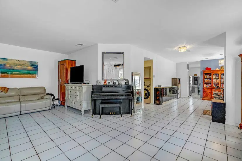 Picture of 6807 Via Regina 1, Boca Raton FL 33433