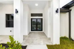 Picture of 2712 40Th St W, Lehigh Acres, FL 33971