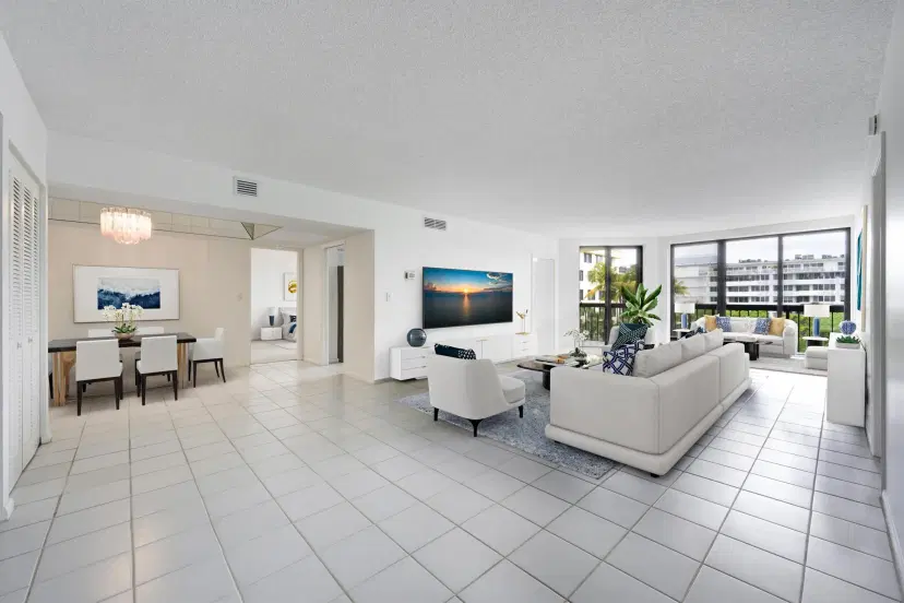 Picture of 2778 S Ocean Boulevard 306S, Palm Beach FL 33480