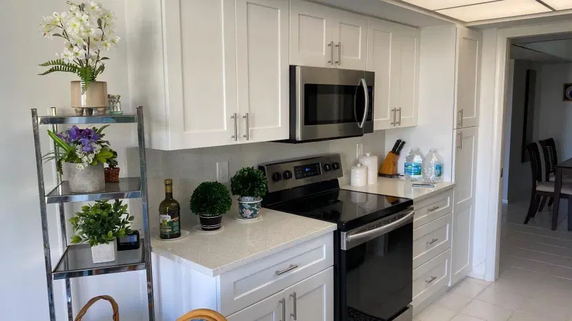 Picture of 2778 S Ocean Boulevard 306S, Palm Beach FL 33480
