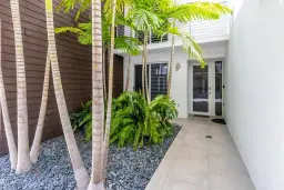Picture of 700 NE 14Th Ave 208, Fort Lauderdale, FL 33304