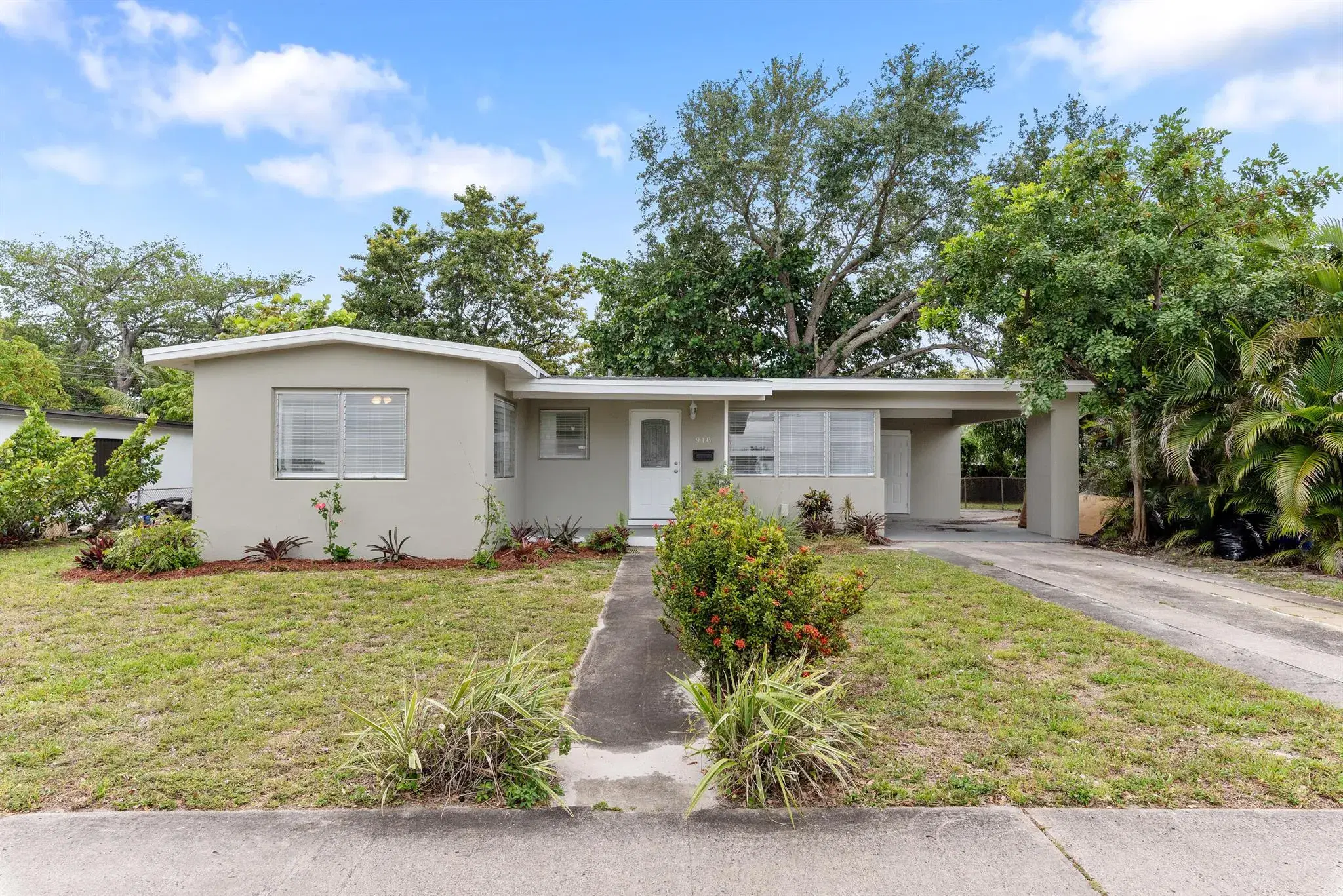 Picture of 918 NW 14Th Court, Fort Lauderdale, FL 33311