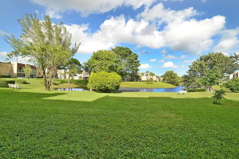 Picture of 829 Camino Road 112-B, Delray Beach FL 33445
