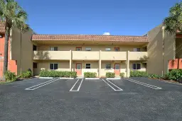 Picture of 829 Camino Road 112-B, Delray Beach, FL 33445