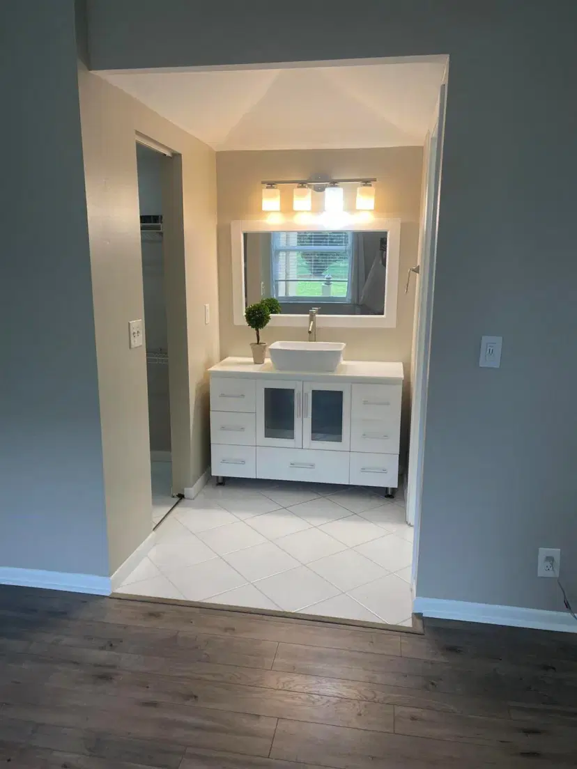 Picture of 829 Camino Road 112-B, Delray Beach FL 33445