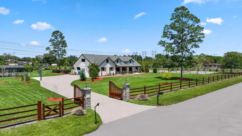 Picture of 17531 SW 68Th Ct, Southwest Ranches FL 33331
