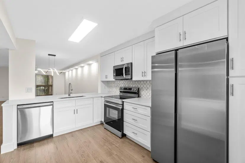 Picture of 7350 Kinghurst Drive 305, Delray Beach FL 33446
