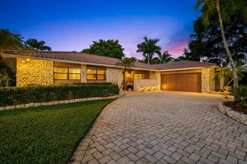 Picture of 2051 NW 100Th Way, Coral Springs FL 33071