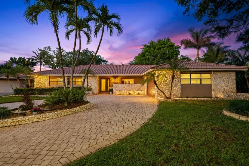 Picture of 2051 NW 100Th Way, Coral Springs FL 33071