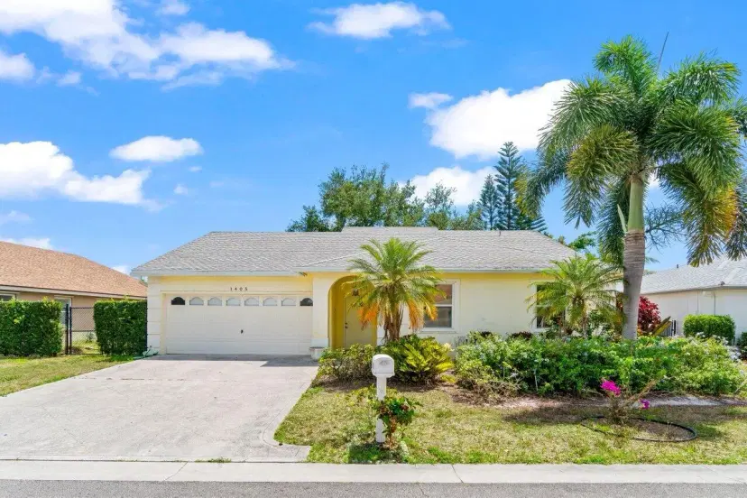 Picture of 1405 Fairway Circle, Greenacres FL 33413