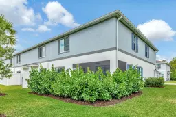 Picture of 601 NE Waters Edge Lane 2101, Port St Lucie, FL 34983