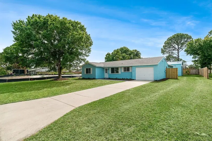 Picture of 2135 18Th Avenue Sw, Vero Beach FL 32962