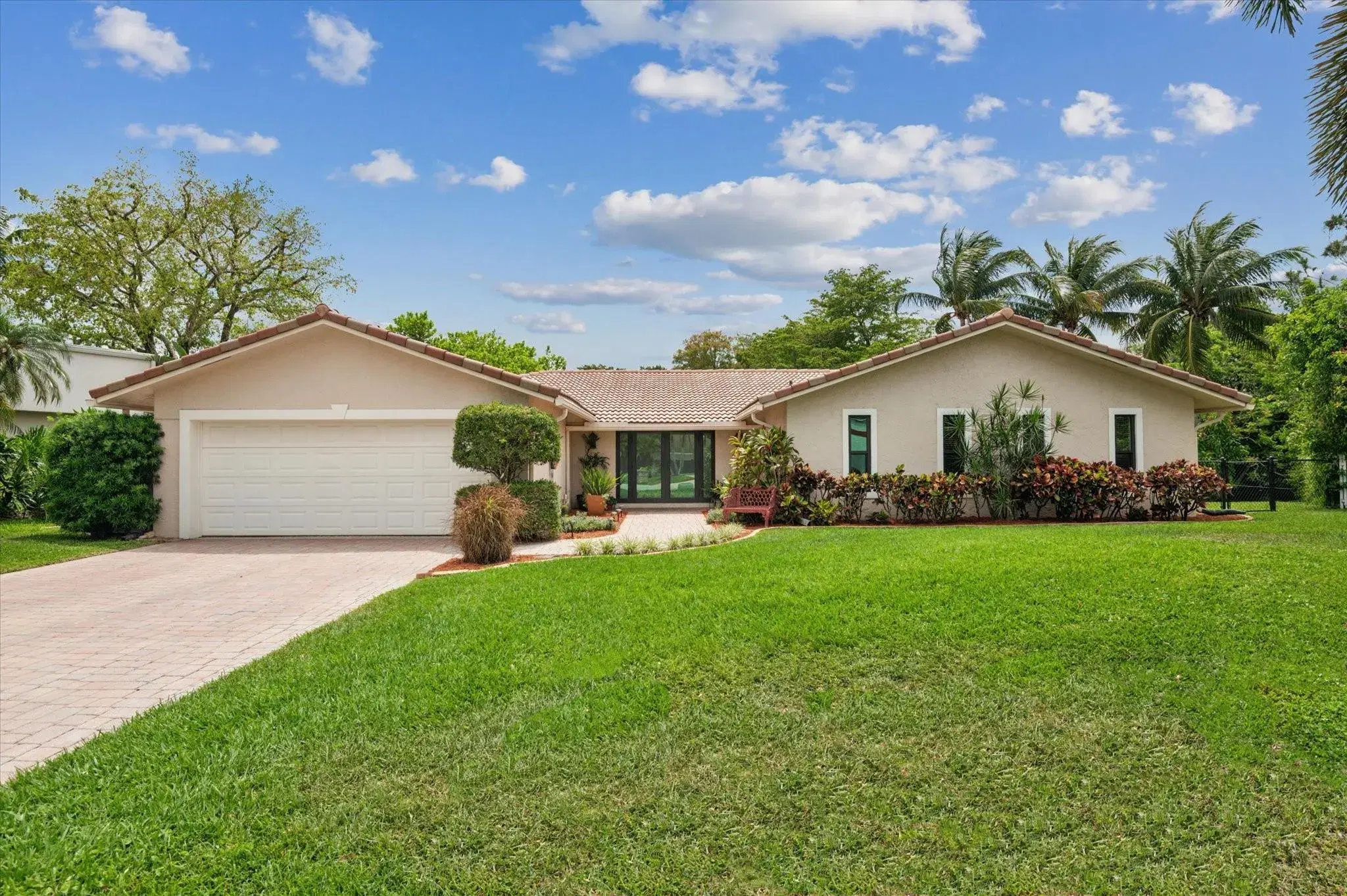 Picture of 8710 Mahogany Ave, Plantation, FL 33324