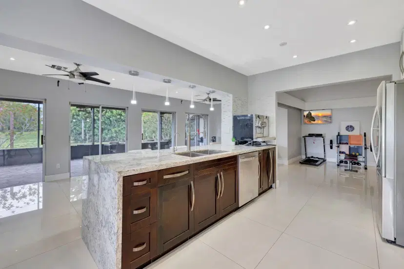 Picture of 5500 Mulberry Dr, Tamarac FL 33319