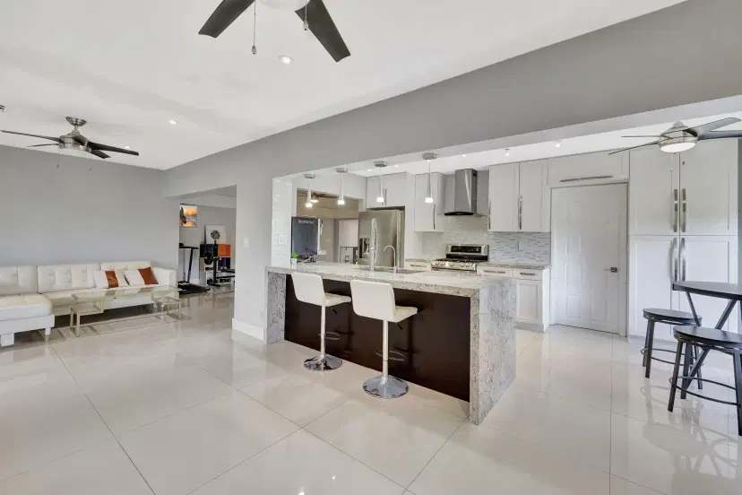 Picture of 5500 Mulberry Dr, Tamarac FL 33319