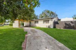 Picture of 800 Hibiscus Drive, Royal Palm Beach, FL 33411