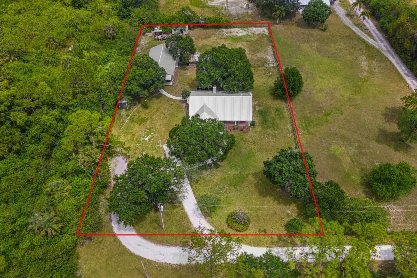 Picture of 9860 Orange Avenue, Fort Pierce FL 34945