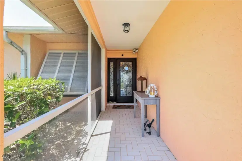 Picture of 937 SW 54Th Ln, Cape Coral FL 33914