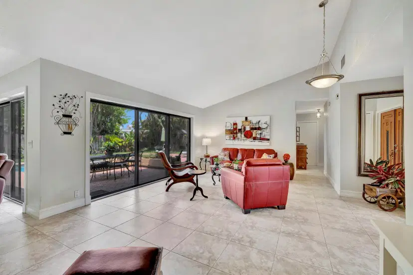 Picture of 2211 NE 34Th Court, Lighthouse Point FL 33064