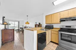 Picture of 2106 S Cypress Bend Dr 501, Pompano Beach, FL 33069