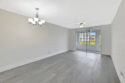 Picture of 2750 Sunrise Lakes Drive W 108, Sunrise, FL 33322
