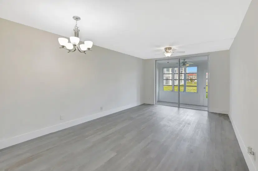 Picture of 2750 Sunrise Lakes Drive W 108, Sunrise FL 33322