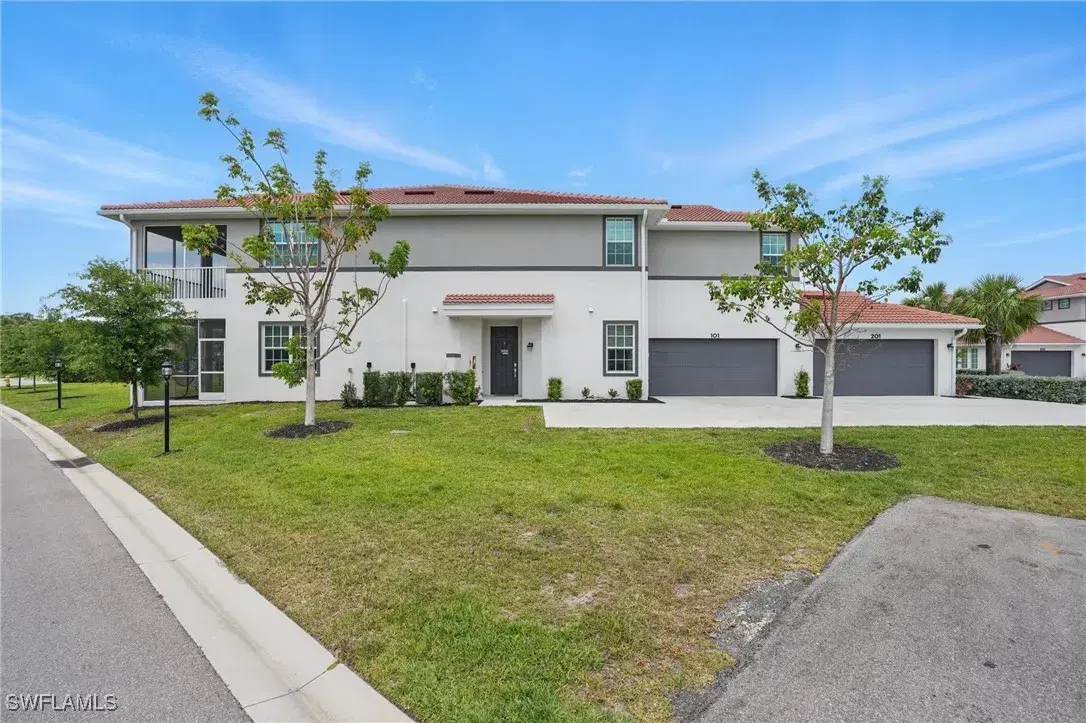 Picture of 12050 Santaluz Dr 101, Fort Myers, FL 33913