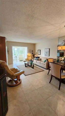 Picture of 5621 SW 2Nd Ct 204, Margate, FL 33068