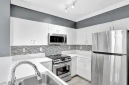 Picture of 839 NW 42 Place, Deerfield Beach, FL 33064