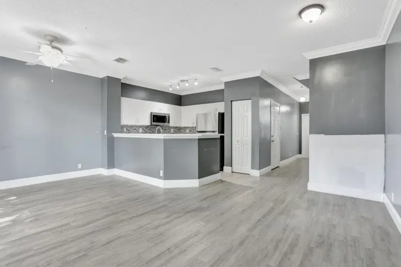 Picture of 839 NW 42 Place, Deerfield Beach, FL 33064
