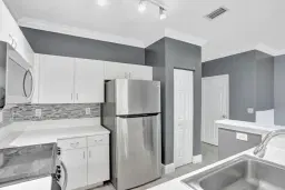 Picture of 839 NW 42 Place, Deerfield Beach, FL 33064