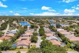 Picture of 4332 Mistlethrush Ln, Naples, FL 34119
