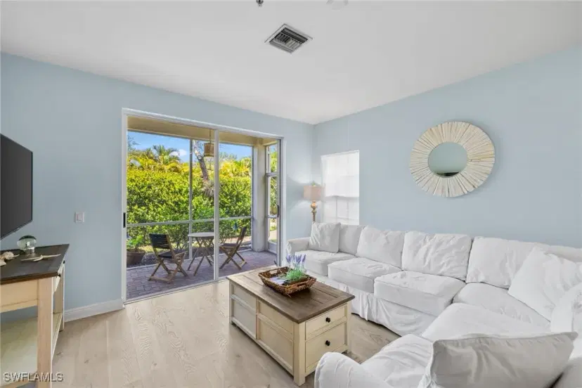 Picture of 1305 Sweetwater Cv 104, Naples FL 34110