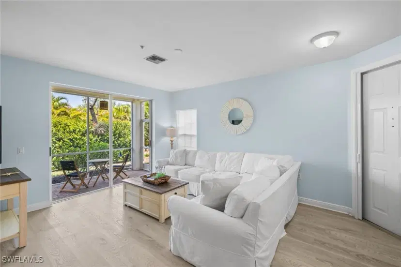 Picture of 1305 Sweetwater Cv 104, Naples FL 34110