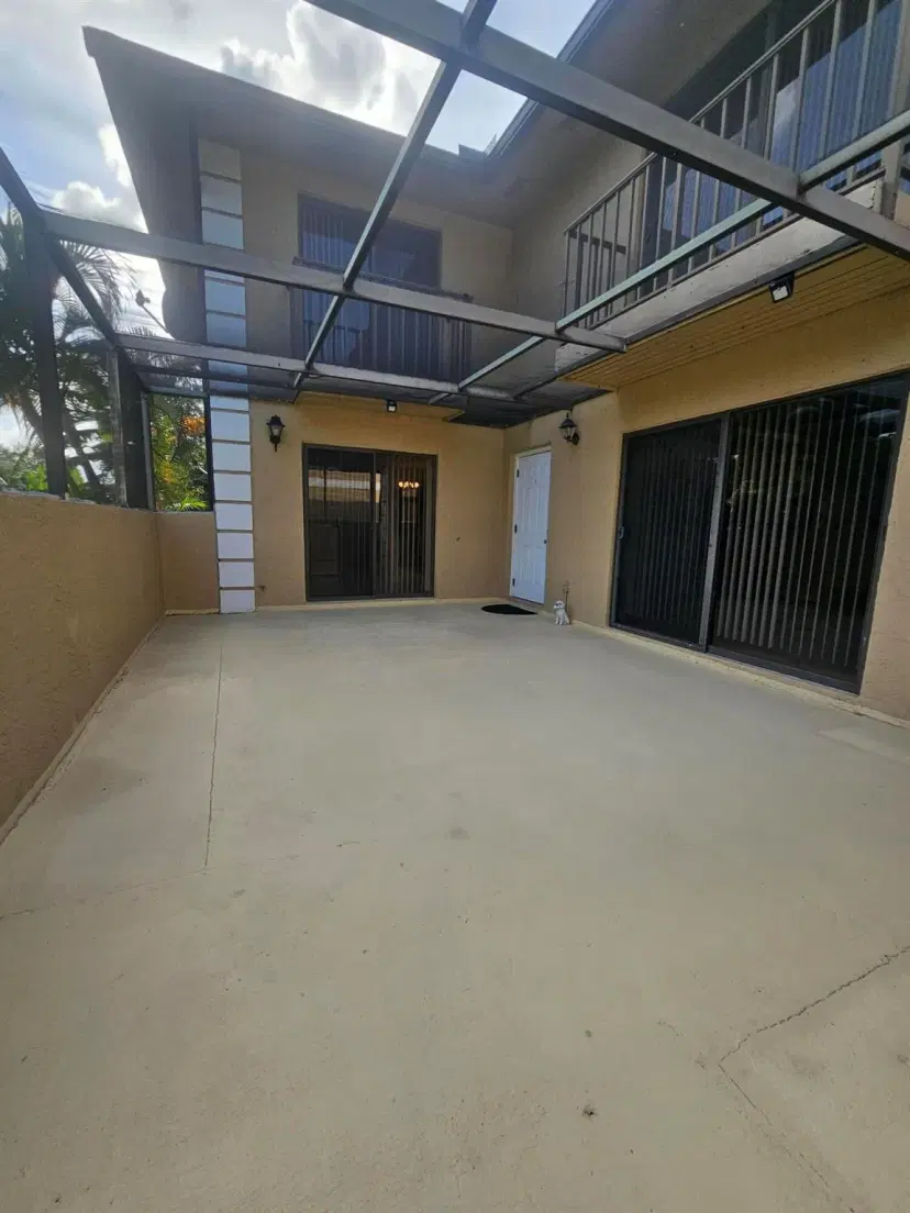 Picture of 1458 N Lawnwood Circle 29 A, Fort Pierce FL 34950