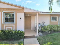 Picture of 2546 Dudley I Drive E I, West Palm Beach, FL 33415