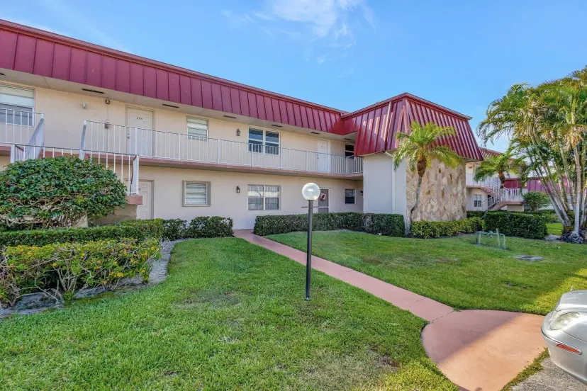 Picture of 12012 Greenway Circle S 205, Royal Palm Beach FL 33411