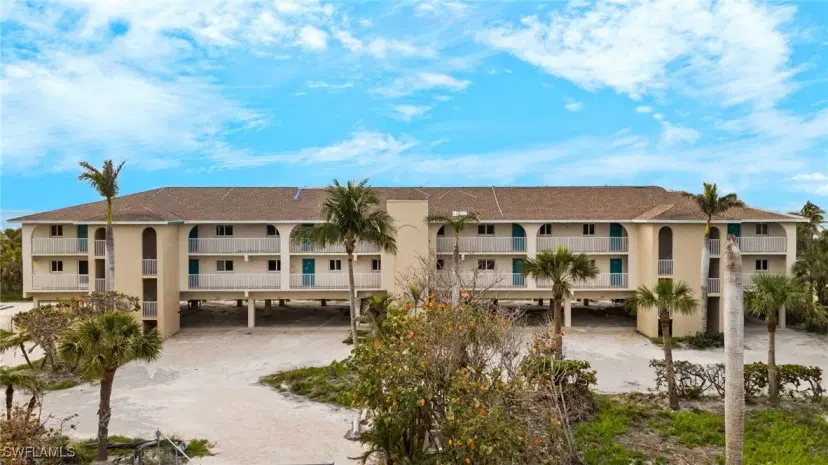 Picture of 527 E Gulf Dr 203, Sanibel FL 33957