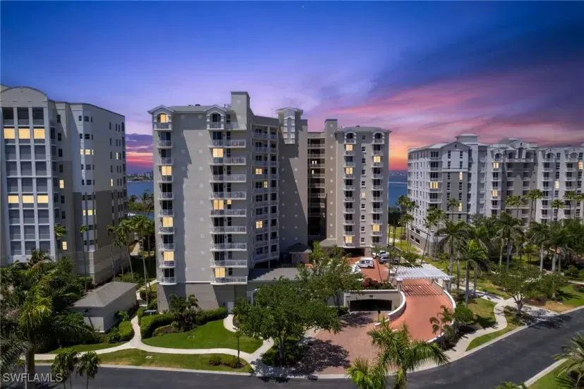 Picture of 14250 Royal Harbour Ct 913, Fort Myers, FL 33908
