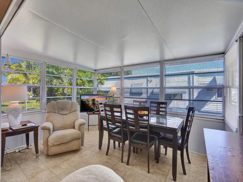 Picture of 1681 SW 83Rd Ter, Davie FL 33324