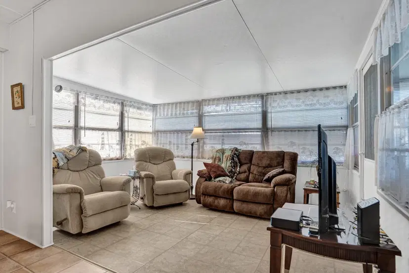 Picture of 1681 SW 83Rd Ter, Davie FL 33324