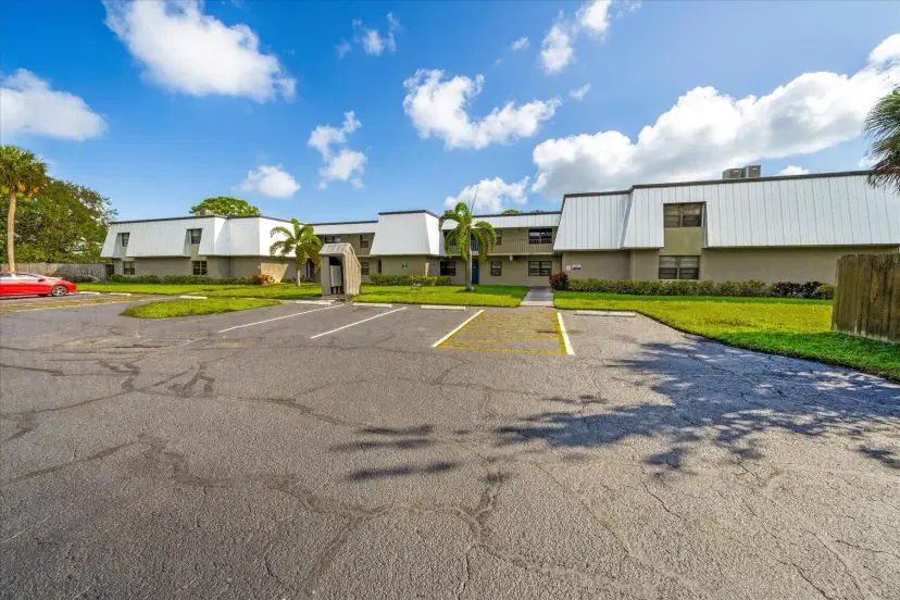 Picture of 2516 S 19Th Street 206, Fort Pierce FL 34982