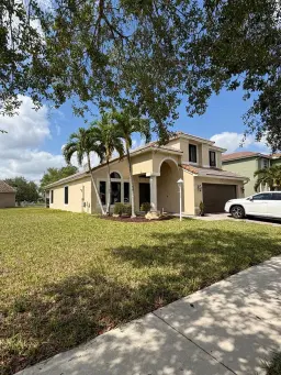 Picture of 14216 NW 21St St, Pembroke Pines, FL 33028