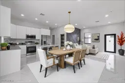 Picture of 3913 4Th St Sw, Lehigh Acres, FL 33976