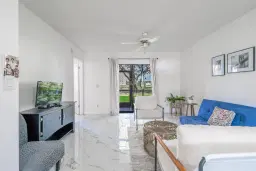 Picture of 10402 Sunrise Lakes Blvd 107, Sunrise, FL 33322