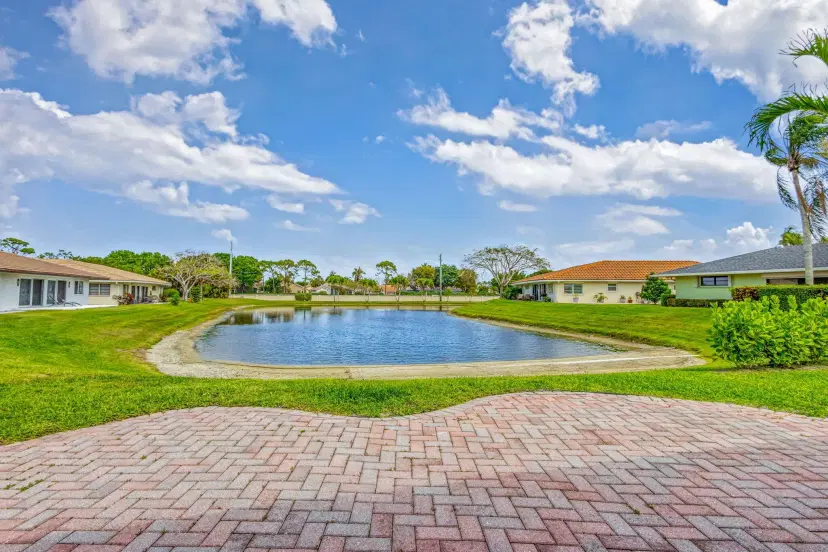 Picture of 10370 Green Trail Drive N, Boynton Beach FL 33436