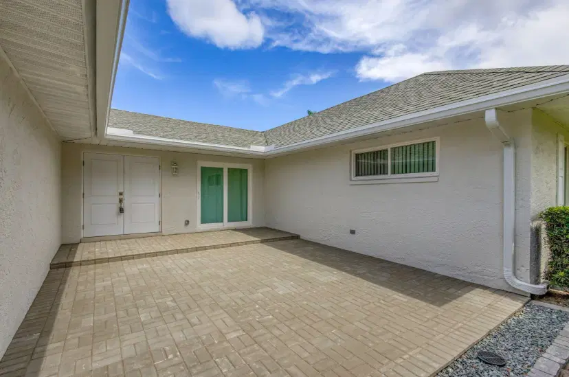 Picture of 10370 Green Trail Drive N, Boynton Beach FL 33436