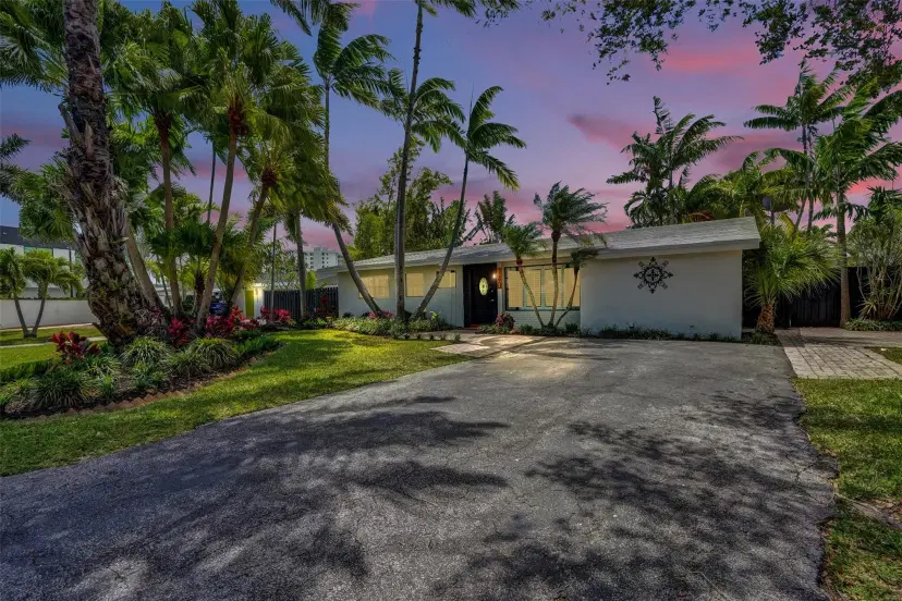 Picture of 140 NW 20Th St, Wilton Manors FL 33311